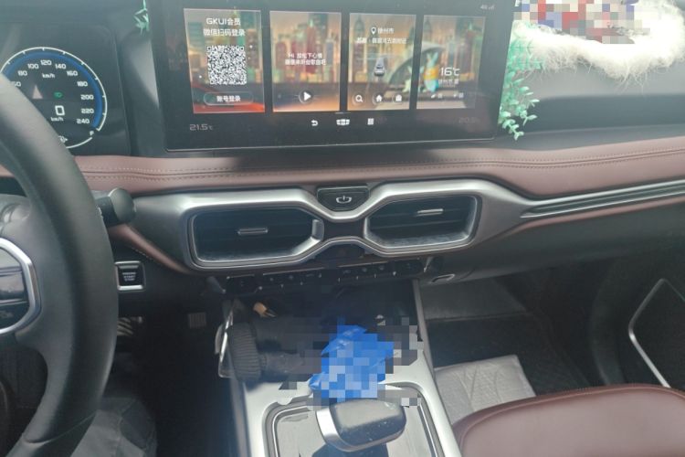 Used Geely Auto Haoyue 2022 1.8TD DCT Luxury 7-Seater Audio And AC Panel