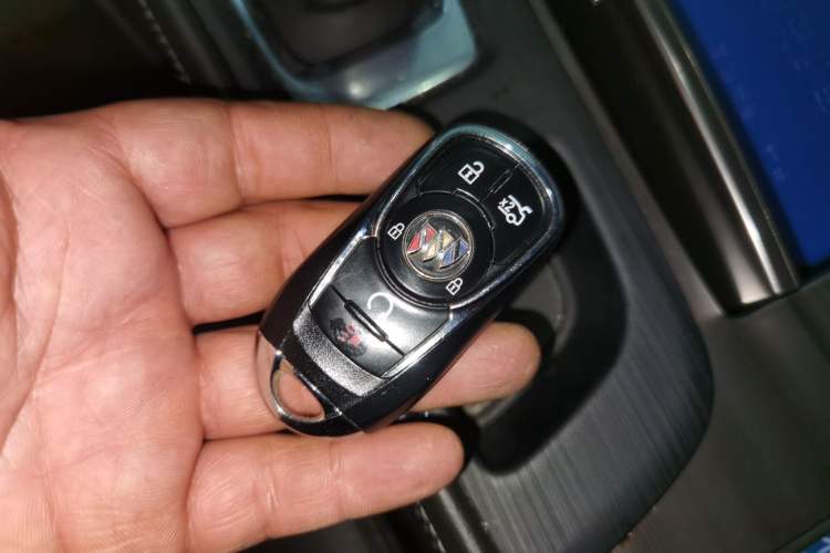 Used Buick LaCrosse 2022 652T Luxury Version
