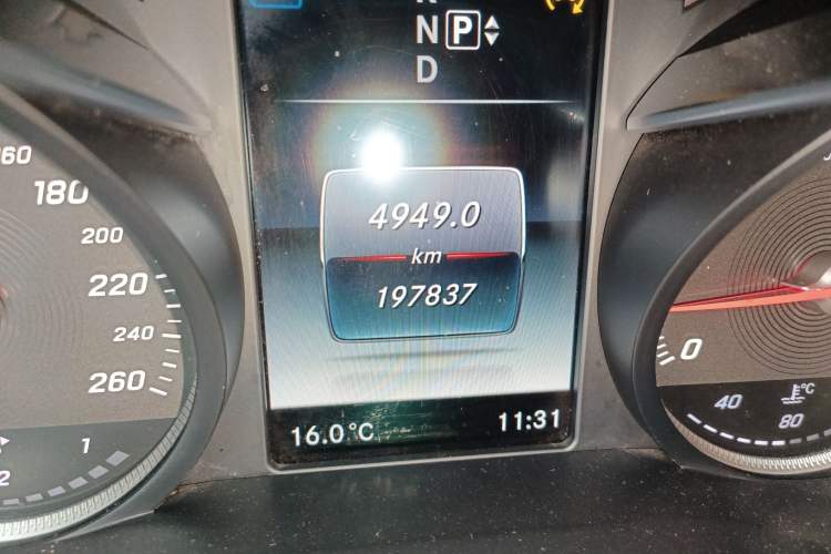 Used Mercedes-Benz C-Class 2015 C 200 L Sport Edition
