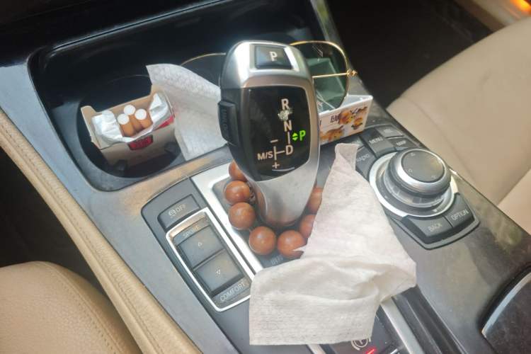 Used BMW 5 Series 2013 525Li Leading Model