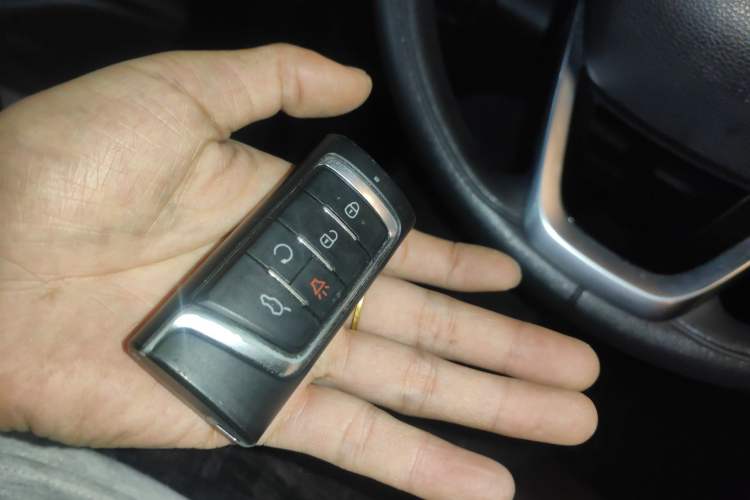 Used GAC Trumpchi M6 2019 270T Automatic Luxury Edition (7-seater) China V Standard Vehicle Key