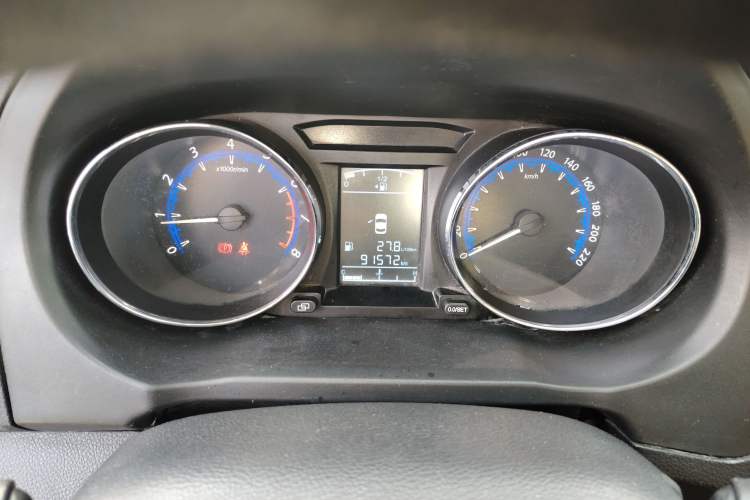 Used FORTHING F600 2016 F600L 2.0L Luxury Model