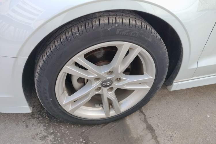 Used Audi A3 2020 Limousine 35 TFSI Fashion Edition China VI Emission Standard Exterior 4