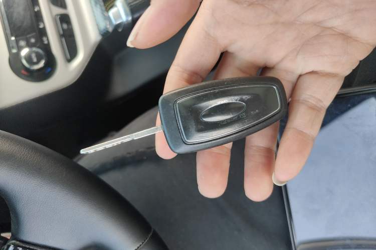 Used Ford Focus 2012 Hatchback 2.0L Manual Luxury Sport Model
