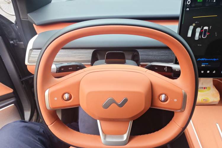 Used ONVO L60 2025 Model—60 kWh Rear-Wheel-Drive Version