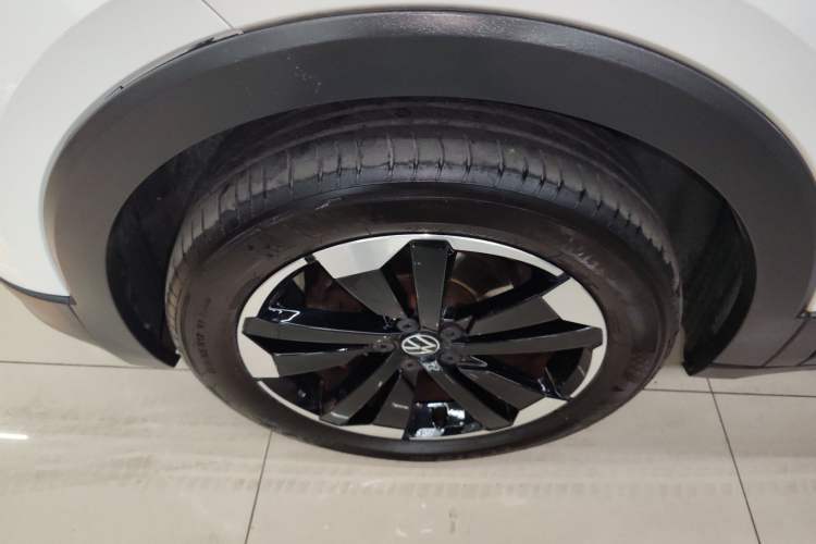 Used Volkswagen Tacqua 2021 1.5L Automatic Yue Zhi Lian Edition Left Front Wheel Hub