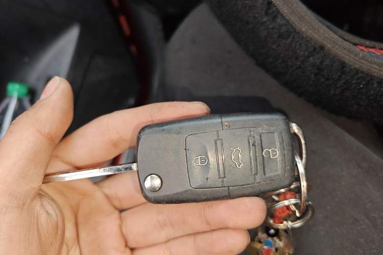 Used Volkswagen Sagitar 2015 230TSI Automatic Comfort Version
