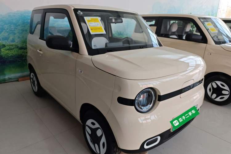 Used Geely Galaxy Panda 2025 210 km – Yuanqi Bear