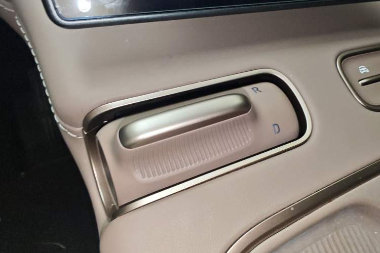 Used Nio ES6 2023 75 kWh
