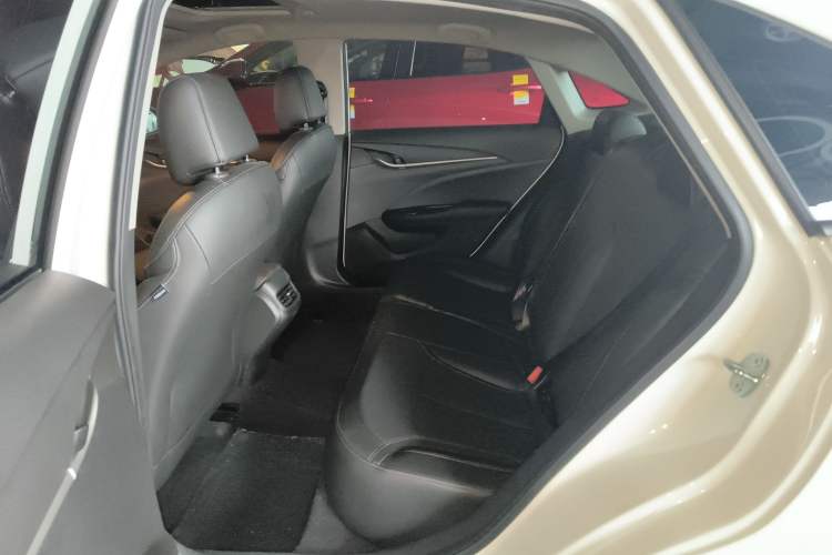 Used Buick GT 2021 1.3T Automatic Mild Hybrid Elite Version
