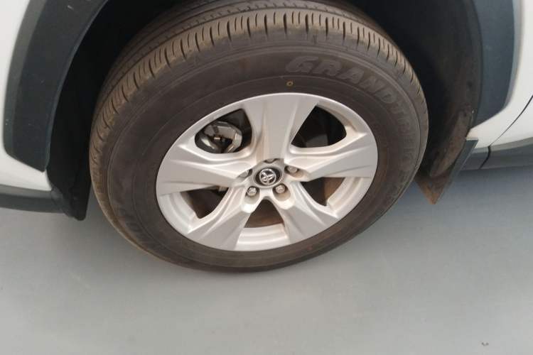 Used Toyota RAV4 2024 2.0L CVT Two-Wheel Drive Urban Edition