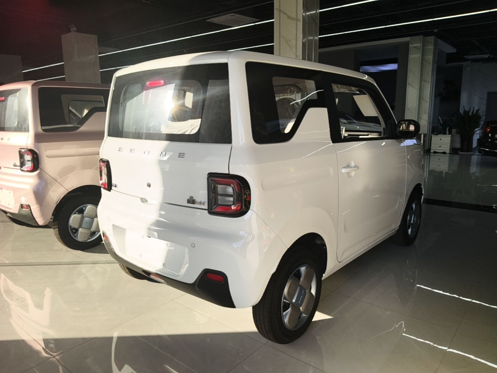 Geely Galaxy Panda 2024 Panda Mini 200km Endurance Bear — снимка 6