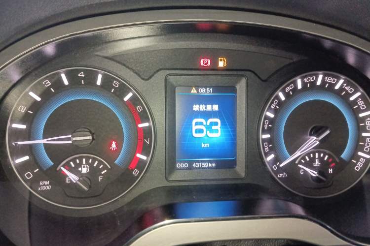 Used Haval H2 2017 Red-Label 1.5T Manual Two-Wheel Drive Luxury Model