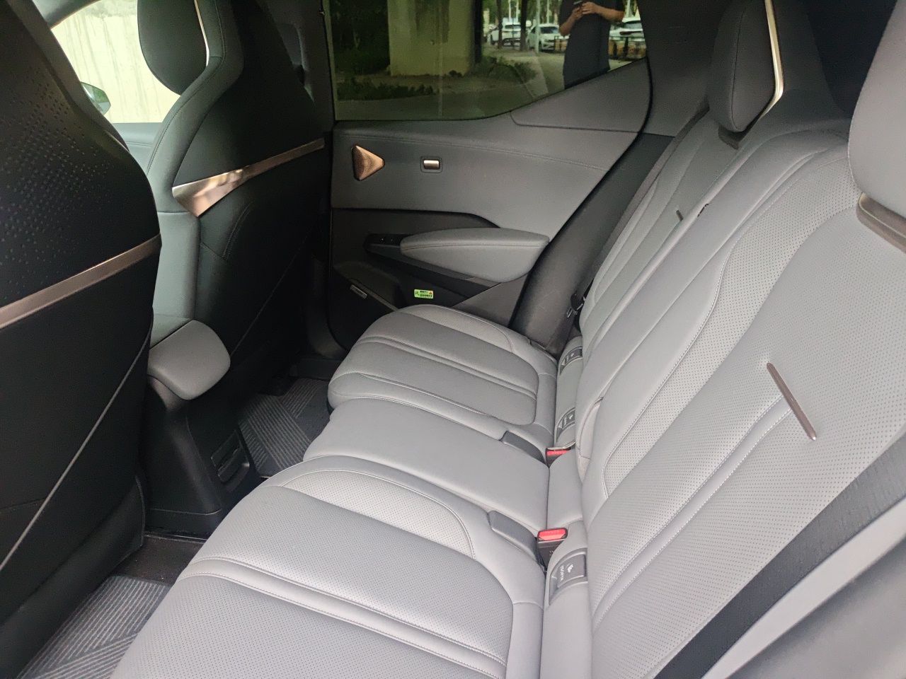 Zeekr X 2023 Rear-Drive YOU Edition 4 Seats — снимка 17