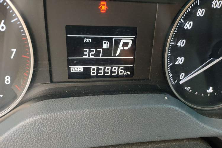 Used Buick GT 2019 15T Dual-Clutch Advanced Version China VI Standard Odometer Close Up