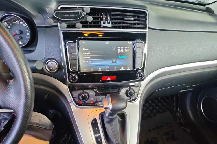 Used Haval M6 2019 1.5T DCT Two-Wheel Drive Elite Version China VI Standard