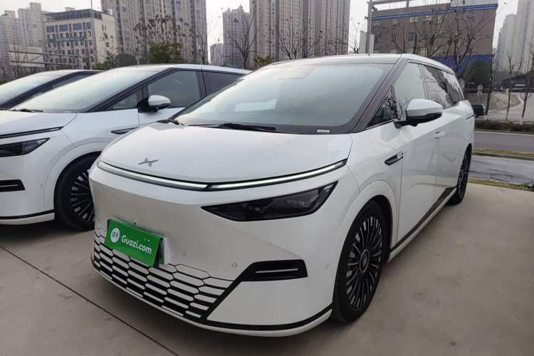 Used XPeng X9 2025 740 Ultra-Long Range Max