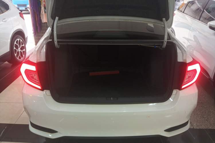 Used Honda Crider 2022 180Turbo CVT Luxury Edition Trunk