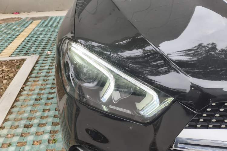 Used Mercedes-Benz GLE 2021 GLE 350 4MATIC Stylish Model Right Front Headlight