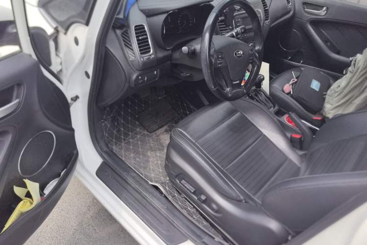 Used Kia K3 2017 1.6L Automatic 15th Anniversary Special Edition GLS Driver Seat