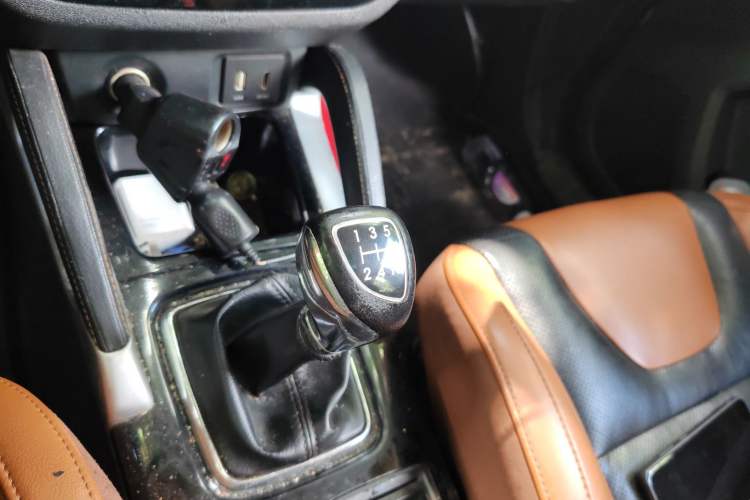 Used BAIC Senova X35 2016 1.5L Manual Luxury Edition