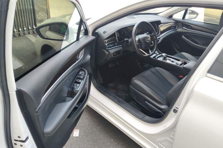 Used GAC Trumpchi GA6 2022 270T Automatic Elite Edition Driver Seat