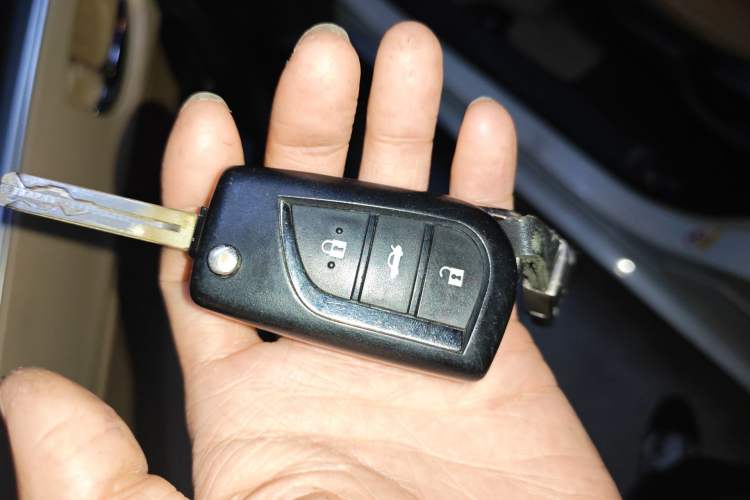 Used Toyota Levin 2014 1.8 GS CVT Elite Edition Vehicle Key