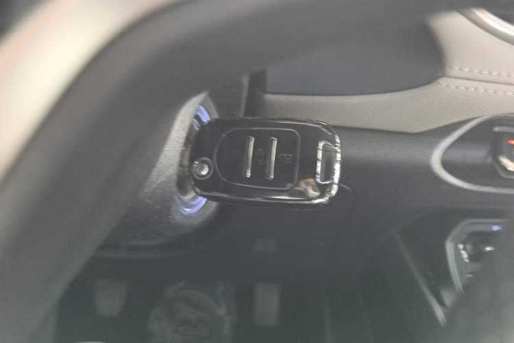 Used Baojun 510 2017 1.5L Manual Fashion Model
