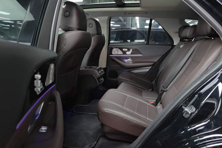 Used Mercedes-Benz GLE 2022 GLE 350 4MATIC Stylish Model