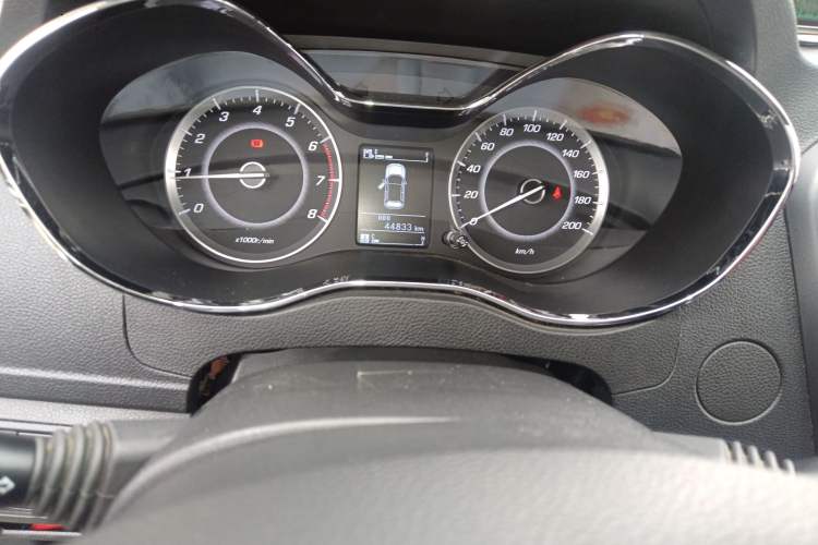 Used Baojun 560 2015 1.8L Manual Elite Edition