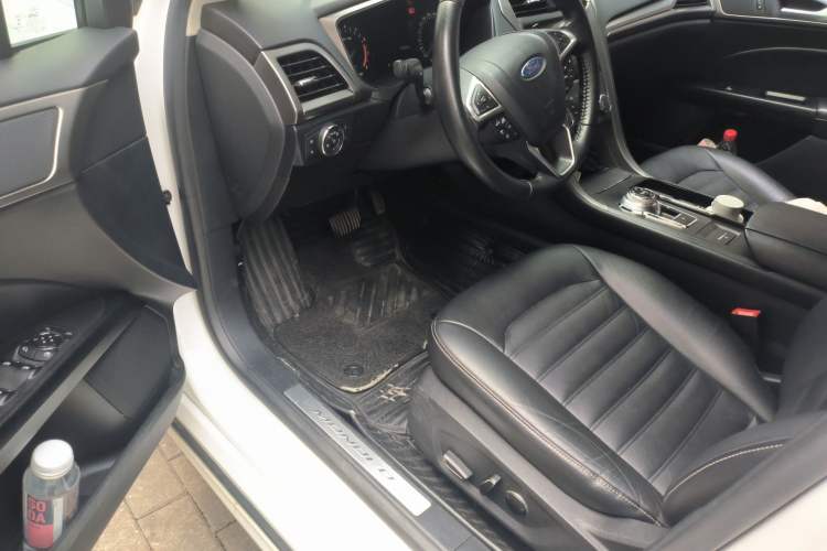 Used Ford Mondeo 2017 EcoBoost 180 Stylish Model
