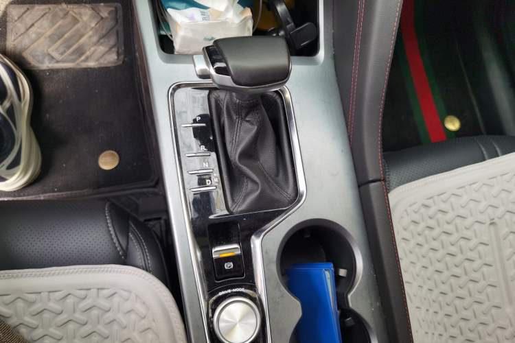 Used Changan CS75 PLUS 2022 1.5T Automatic Luxury Model
