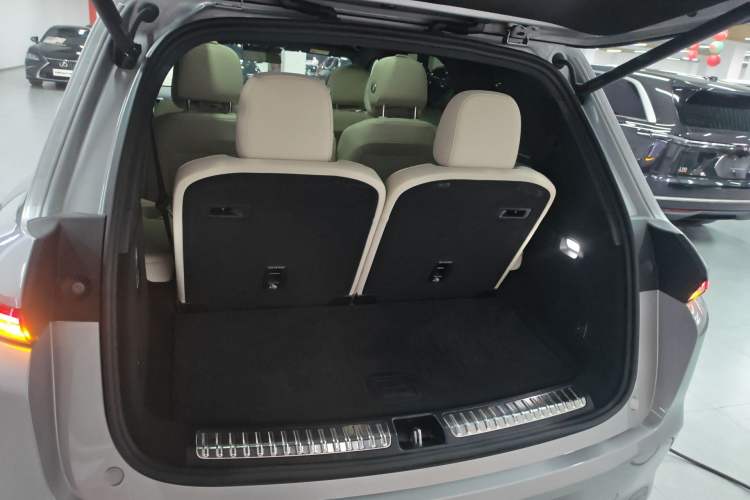 Used Li Auto L8 2023 Pro Model