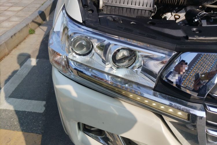 Used Toyota Land Cruiser 