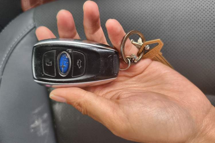 Used Subaru Outback 2015 2.5i Sport Navigation Edition Vehicle Key