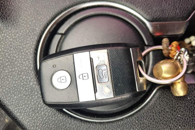 Used Kia KX5 2016 2.0L Automatic 2WD GLS
