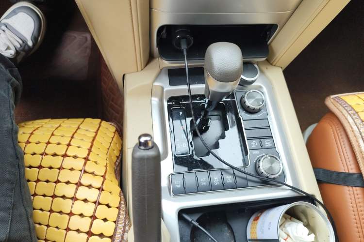 Used Toyota Land Cruiser 