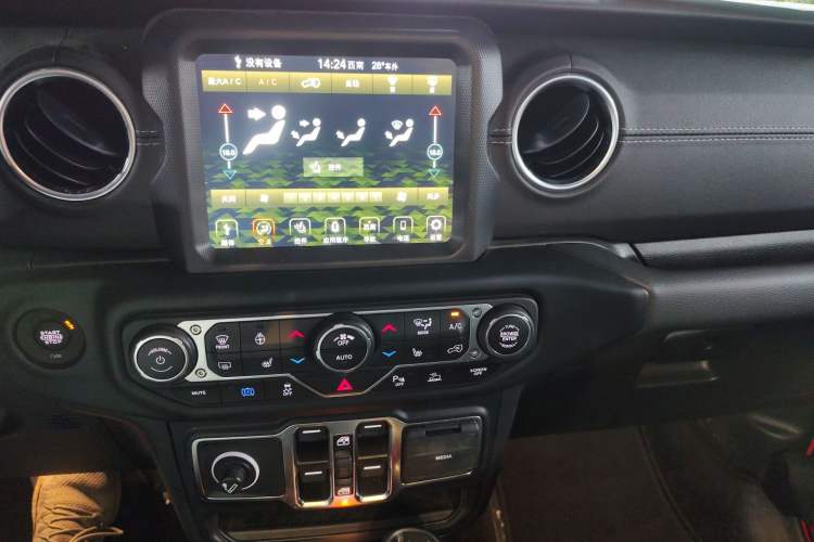 Used Jeep Wrangler New Energy 2021 Four-Door 2.0T 4xe Sahara First Edition
