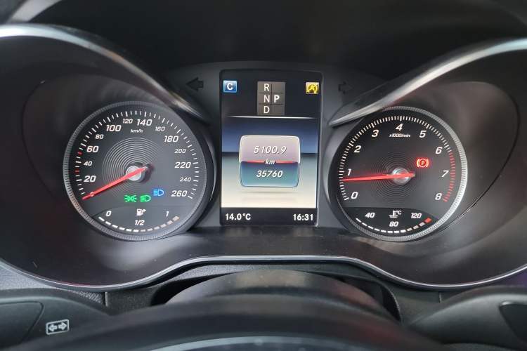 Used Mercedes-Benz GLC Coupe 2018 GLC 260 4MATIC Coupe SUV