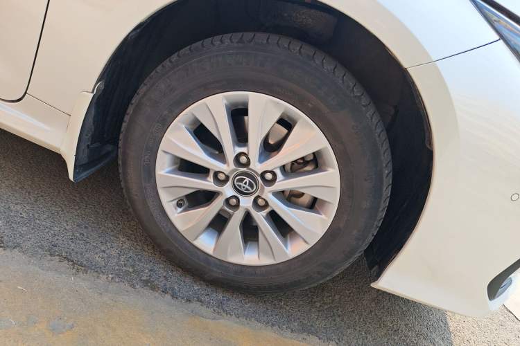 Used Toyota Corolla 2022 Dual-Motor 1.8L E-CVT Pioneer Edition