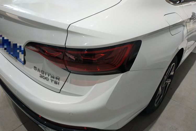 Used Volkswagen Sagitar 2023 200TSI DSG Excellence Edition Right Rear Taillight