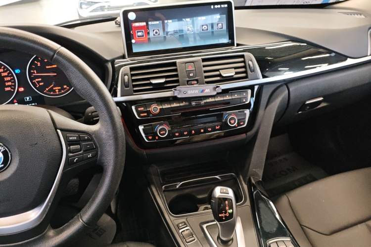 Used BMW 3 Series 2017 320Li Fashion Model