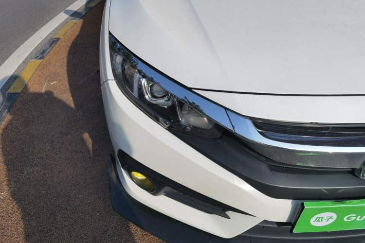 Used Honda Civic 2016 220TURBO CVT Luxury Edition
