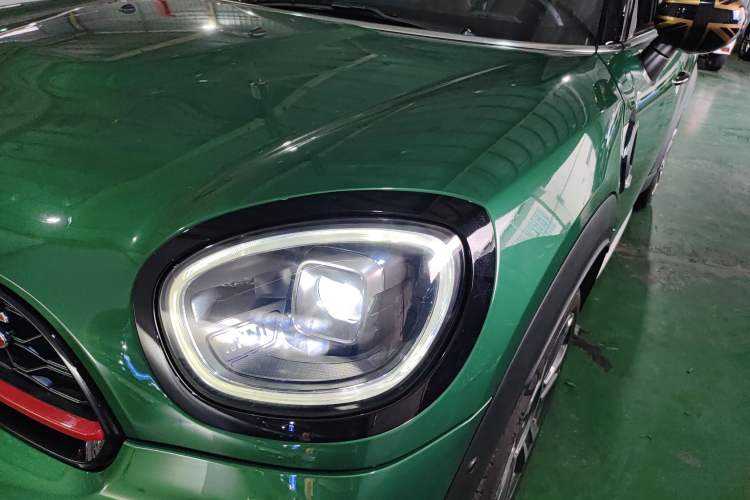 Used MINI Countryman 2023 Second Facelift 2.0T COOPER S ALL4 Connoisseur Left Front Headlight