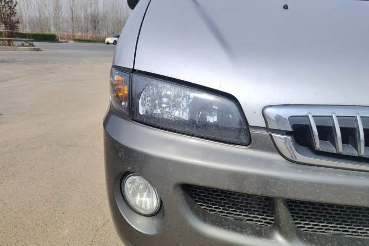 Used JAC Group Refine 2015 2.0L Shuttle Gasoline Long-Wheelbase Standard Version HFC4GA3-3D
