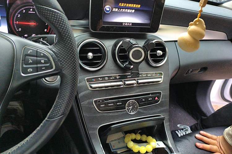 Used Mercedes-Benz C-Class 2016 C 200 L Sport Edition Audio And AC Panel