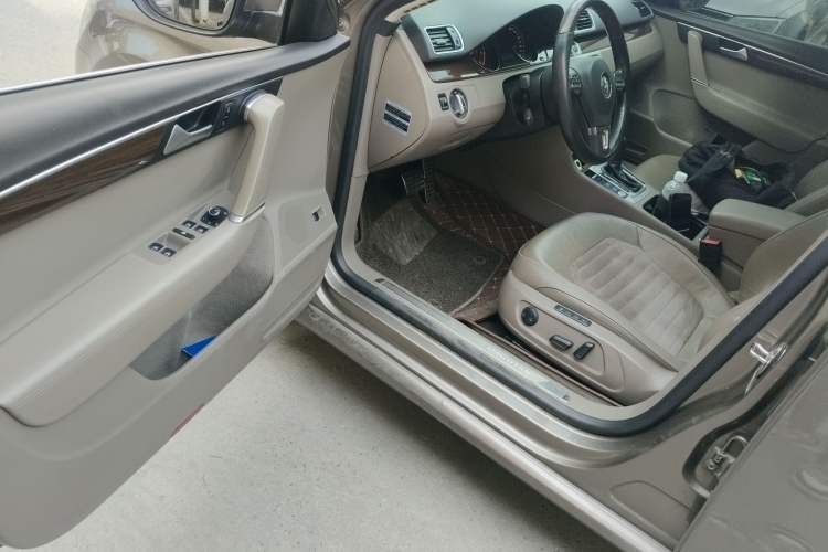 Used Volkswagen Magotan 2015 2.0 TSI Prestige Model Driver Seat