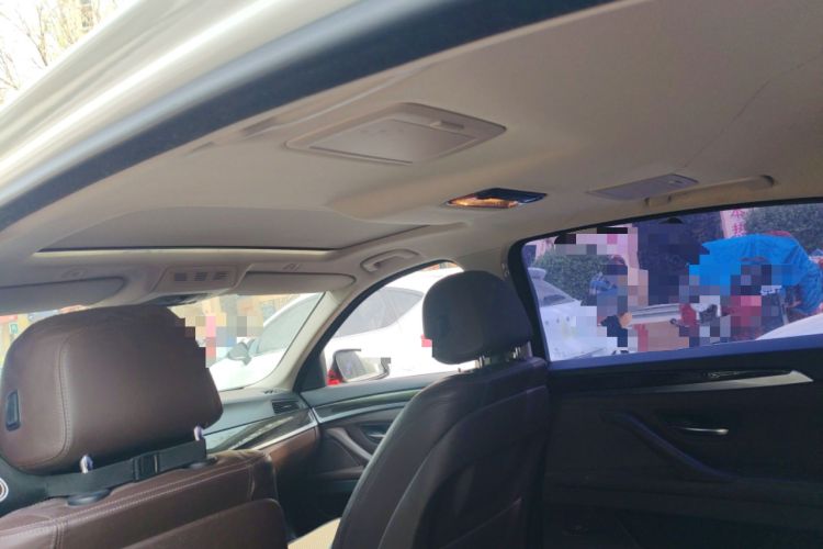 Used BMW 5 Series 2013 525Li Luxury Model Headliner