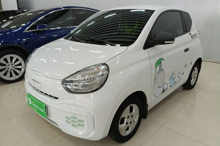 Used Roewe Clever 2021 302 km New Four-Seater Super-Efficient Version