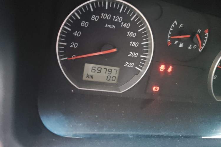 Used Jinbei Express 2018 2.0L Standard Version V19